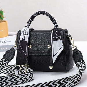 <span class=keywords><strong>Sac</strong></span> à <span class=keywords><strong>main</strong></span> pour <span class=keywords><strong>femme</strong></span> de haute qualité, <span class=keywords><strong>sac</strong></span> à <span class=keywords><strong>main</strong></span> en PU pas cher, nouveau, 5 couleurs, <span class=keywords><strong>sac</strong></span> bandoulière incliné - Product Image 1