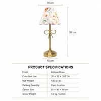 Lampe de table avec abat-jour imprimé rose, base sur pied, lumière de chevet pour la décoration de mariage, de fête ou de chambre à coucher