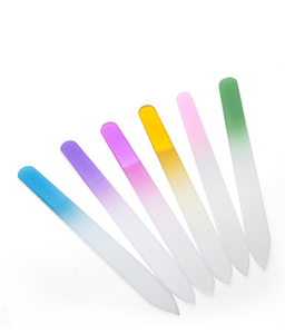 Productos superventas 2023 <span class=keywords><strong>lima</strong></span> de uñas de vidrio nano con logotipo personalizado de color arcoíris y empujador de cutículas <span class=keywords><strong>para</strong></span> uñas acrílicas - Product Image 6