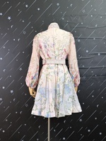 ODM/OEM Vintage Tierdruck Stehkragen Laternenärmel Gürtel Polyester A-Linie Knielang Rock Kleid Frühling