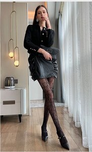 Nueva Tendencia: <span class=keywords><strong>Medias</strong></span> <span class=keywords><strong>de</strong></span> Rejilla con Letra D Calada para Mujer, Tallas Grandes, Sexy, Anti-Desgarro, Estilo Ins <span class=keywords><strong>de</strong></span> Moda <span class=keywords><strong>de</strong></span> Verano - Product Image 2