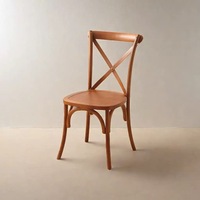 Chaise de salle à manger PP Oak X à dossier croisé - Empilable, imperméable et durable pour une utilisation en extérieur et en intérieur dans les hôtels et les salons