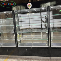 Fabrik OEM ODM Schaukasten-Display für Apotheke hochwertiges vertikales Glas Glas-Display-Etui mit Led-Licht