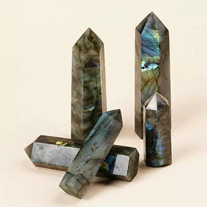 Cristal naturel, colonne de cristal de pierre de lune bleue, cristal de prisme hexagonal à pointe unique, ornement de cristal de pierre brute. - Product Image 2