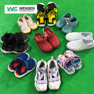 Sandali multiuso per bambini di seconda mano-ottimo per la scuola, il parco e i viaggi internazionali per bambini usati per bambini Sneakers di prima qualità - Product Image 3