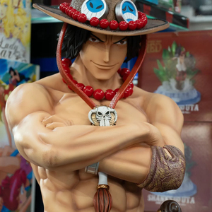 Figurines d'action en résine de haute qualité grandeur nature One Piece Zoro Luffy <span class=keywords><strong>Ace</strong></span>, sculpture One Piece, <span class=keywords><strong>figurine</strong></span>, statue à vendre - Product Image 3