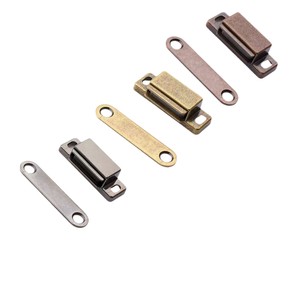 Square Magnetic Cabinet Latch Nickel Plated 27.7mm X 12.5mm With Screws For Furniture <b>Door</b> - Product Image 4