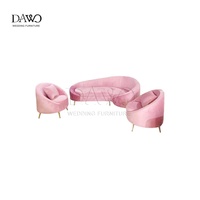 Ensemble de canapés modernes en velours rose pour événements de mariage, deux places, meubles rembourrés durables avec pieds dorés pour salon et chambre à coucher