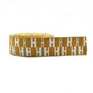 สายรัดผ้าแจ็คการ์ดไนลอนคุณภาพสูง 100% ลายตาข่าย เคลือบสะท้อนแสง ได้รับการรับรองมาตรฐาน Oeko-Tex ปรับแต่งความกว้างได้สำหรับกระเป๋า - Product Image 5