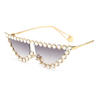 Occhiali da Sole Quadrati Blu Stile Cat Eye 2025, Montatura in Metallo, Occhiali in Acetato Blu dal Design Originale - Product Image 4
