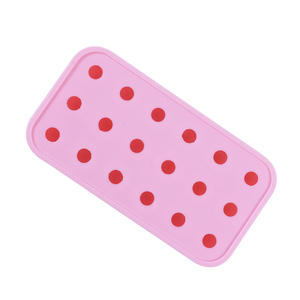 Bac à glaçons mini à 18 cavités, facile à démouler, avec couvercle, en silicone, pour fruits, pour un usage domestique, best-seller - Product Image 6