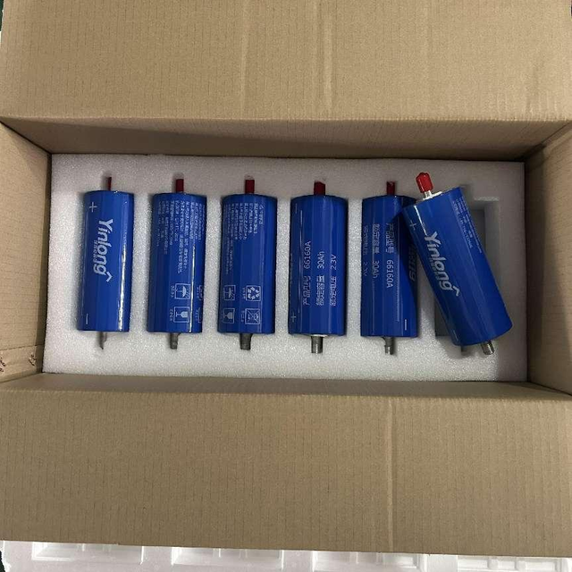Yinlong 2.3V LTO 66160 40Ah Battery Cell for Solar Electric Scooters Street Lights Power Tools 30Ah 35Ah 40Ah 45Ah ESS Battery