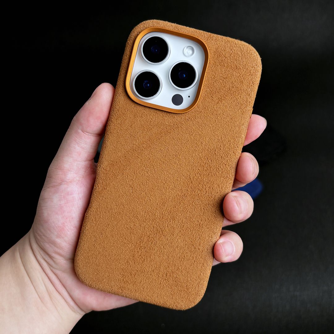 สีน้ำตาล