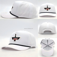 Gorra de béisbol deportiva de poliéster impermeable de 5 paneles con parche de PVC con logo OEM y malla, de secado rápido, para venta al por mayor