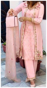 2024 Robe pantalon Kurta élégante avec veste Robe de fête décontractée avec appliques pour les mariages et les fêtes - Product Image 2