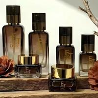 Ensemble de soins de la peau de luxe YIHUI Glass, emballage cosmétique, flacon carré plat, pot, tonique, lotion, essence, sérum, crème, bouchon à vis doré