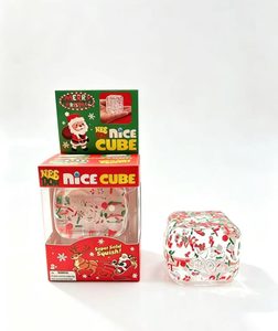 ของเล่นบีบคริสต์มาสยอดนิยมแบบใหม่ ของเล่นบีบคริสต์มาสทรงลูกบาศก์ ของเล่นบีบคลายเครียด ของเล่นบีบสโลว์รีบาวด์ ของเล่นบีบคลายเครียดแบบสัมผัส - Product Image 4
