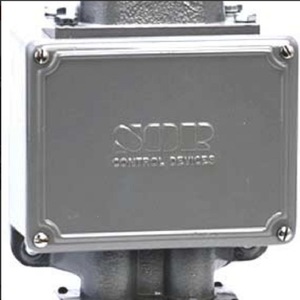 สวิตช์ควบคุมแรงดัน G1/2 ทองเหลือง สำหรับลม 100 psi IP65 ความแม่นยำ 3% Fs - Product Image 3