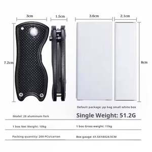 Herramienta de Reparación de Divots de Golf de Metal Personalizada de Fábrica, Herramienta Magnética para Divots de Golf con Marcador de Pelota - Product Image 4