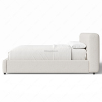 Lit capitonné luxueux FERLY avec cadre en tissu à boutons pour ensembles de chambres modernes et luxueuses