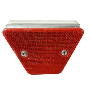 Fabricante rojo blanco amarillo soporte de acero galvanizado reflectante carretera tráfico barandilla Reflector delineador trapezoidal - Product Image 4