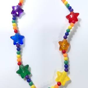 Collana LED con Perline Arcobaleno all'Ingrosso - Realizzata in Materiale ABS Luminoso e Sicuro, Ideale per Feste e Occasioni Speciali - Product Image 3