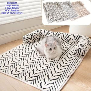 Pet Cushion Modern Soft Pet Cushion Skin-Friendly Luxury Collapsible Mattress Cotton Fleece Cover Polyester Fiber - Product Image 1