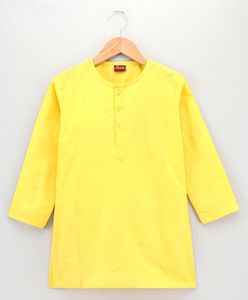 Twisha – Vêtements ethniques élégants pour garçons, Kurta jaune et rouge associé à un pyjama et une veste imprimée (6 mois – 8 ans) - Product Image 4