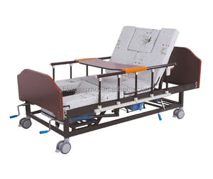 Letto di ospedale manuale con testa e coda in legno massello con torcia elettrica a foro vasino centrale Design medico-realizzato in ABS - Product Image 2