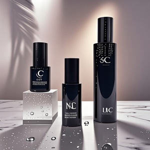 บรรจุภัณฑ์ขวดสเปรย์ฉีดหน้าแบบกำหนดเอง ขนาด 20 มล. 30 มล. 40 มล. 100 มล. 120 มล. ขวดสเปรย์แก้วทรงแบนสีดำสำหรับเซรั่มและโทนเนอร์ ฉีดพ่นละอองละเอียด - Product Image 1