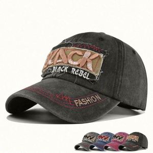 Wholesale Eco-Friendly Vintage Rubber Dad Hat Distressed Sport Baseball Caps Washed 3D Embroidery Silk Screen Printing Unisex - Product Image 1