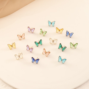 Nuevos Modelos de Verano, Juego de Joyería <span class=keywords><strong>para</strong></span> <span class=keywords><strong>Mujer</strong></span> con Collar, Anillos y Aretes de Mariposa de Cristal en 12 Colores - Product Image 5