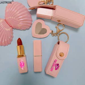 Lápiz Labial Mate Vegano de Lujo de Marca Privada al por Mayor, Libre de Crueldad Animal, de Alta Pigmentación, Lápiz Labial Magnético Brillante con Bolsa - Product Image 1