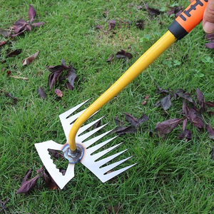 Acciaio al Manganese tirando forcone <span class=keywords><strong>per</strong></span> <span class=keywords><strong>giardinaggio</strong></span> attrezzi agricoli rastrello <span class=keywords><strong>per</strong></span> la rimozione di terreni sciolti ortaggi selvatici pala diserbo strumento più pulito - Product Image 1