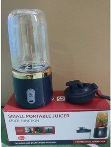 Hot Sell Compact Smoothie Juice Maker <b>Electric</b> Personal Juicer Cordless USB Rechargeable On-The-Go Travel Mini Portable Blender - Product Image 1