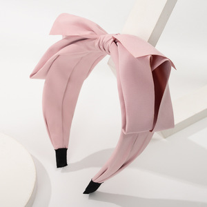 ที่คาดผมแบบกว้างประดับโบว์สีแดงขนาดใหญ่สำหรับผู้หญิง ผ้าคาดศีรษะแบบลำลอง - Product Image 4