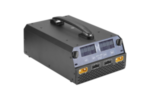 เครื่องชาร์จแบตเตอรี่อัจฉริยะ EV-PEAK U4-HP 6-14S 2400W LiPo/LiHV/เครื่องชาร์จอัจฉริยะสำหรับโดรนพ่นยาทางการเกษตร 1200W*2 25A - Product Image 2