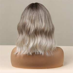 Pelucas Bob, Peluca Sintética <span class=keywords><strong>Gris</strong></span> <span class=keywords><strong>Ceniza</strong></span> Platino con Flequillo para Mujeres Negras, Ondas Cortas Naturales, Resistente al Calor, para Uso Diario y Cosplay - Product Image 5