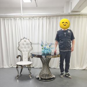 Design moderne <span class=keywords><strong>de</strong></span> haute qualité SMOOTHSilver <span class=keywords><strong>Table</strong></span> à gâteau en acier inoxydable <span class=keywords><strong>Table</strong></span> <span class=keywords><strong>de</strong></span> mariage pour salle à manger pour hôtels - Product Image 2