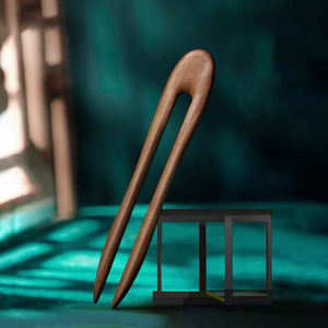 कर्व्ड आधा चंद्रमा की लकड़ी के बाल कांटा नाजुक उनी लकड़ी के चंद्रमा के आकार के बालों को ठीक नक्काशीदार लकड़ी के बाल - Product Image 6