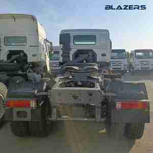 Trattore Stradale HOWO 6X4 400HP Euro2 LHD per Trasporto Merci a Lungo Raggio in <span class=keywords><strong>Argentina</strong></span>, Patagonia e Savannah - Product Image 5