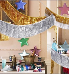 Yuyang <b>Foil</b> Fringe Metallic Tinsel Wall Hanging Backdrop Banner for Parade Floats Mardi Gras Birthday <b>Christmas</b> Party <b>Decoration</b> - Product Image 3