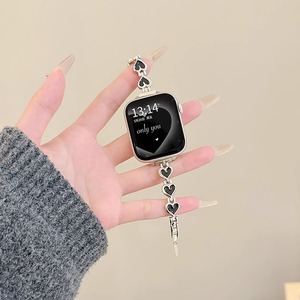 <span class=keywords><strong>Bracelet</strong></span> de montre en métal pour <span class=keywords><strong>Apple</strong></span> <span class=keywords><strong>Watch</strong></span> S9 Ultra pour femmes <span class=keywords><strong>Bracelet</strong></span> de montre pour IWatch <span class=keywords><strong>S8</strong></span> S9 S10 <span class=keywords><strong>Bracelet</strong></span> d'amour <span class=keywords><strong>Bracelet</strong></span> de montre - Product Image 1