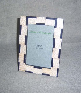 Marco de Fotos con Incrustaciones de Hueso Pulido Hecho a Mano con Estilo Amoroso, Idea de Regalo Única y Personalizada, Decoración de la India - Product Image 2