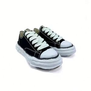 Sneakers di Lusso in Tela per Uomo, Nuova Moda, Scarpe Casual Nere con Lacci, Alta Qualità e Comfort, Leggere e Antiscivolo - Product Image 3