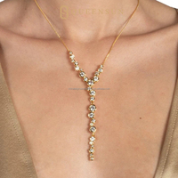 Collier Lariat QUEENSUN en Argent 18K avec Diamants de Laboratoire Sertis en Bezel Gradués et Certificat IGI - Pendentif en Forme de Y, Bijoux Fins de Luxe
