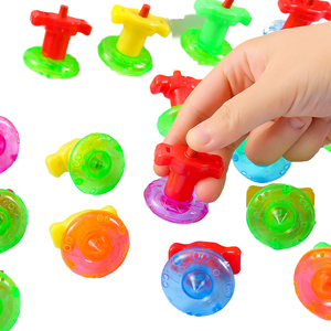 Nouveau Mini Fidget Spinner Portable en Plastique, Jouet Gyro Classique pour Ados et Adultes de 14 ans et plus, Anti-stress, Vente en Gros - Product Image 4