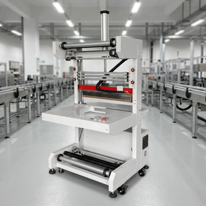 Machine d'emballage automatique de bouteilles d'eau de qualité supérieure BZD-7040 pour l'étiquetage des manchons - Product Image 1