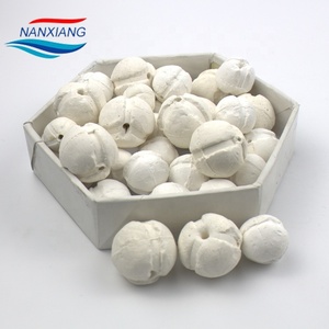 Industrial catalizador portador hueco perforado porosa de alúmina de cerámica bolas - Product Image 5