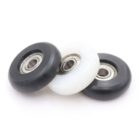 8-42-12mm 608 ZZ portant une petite roue de patin à roulettes en caoutchouc Roue de patin en nylon